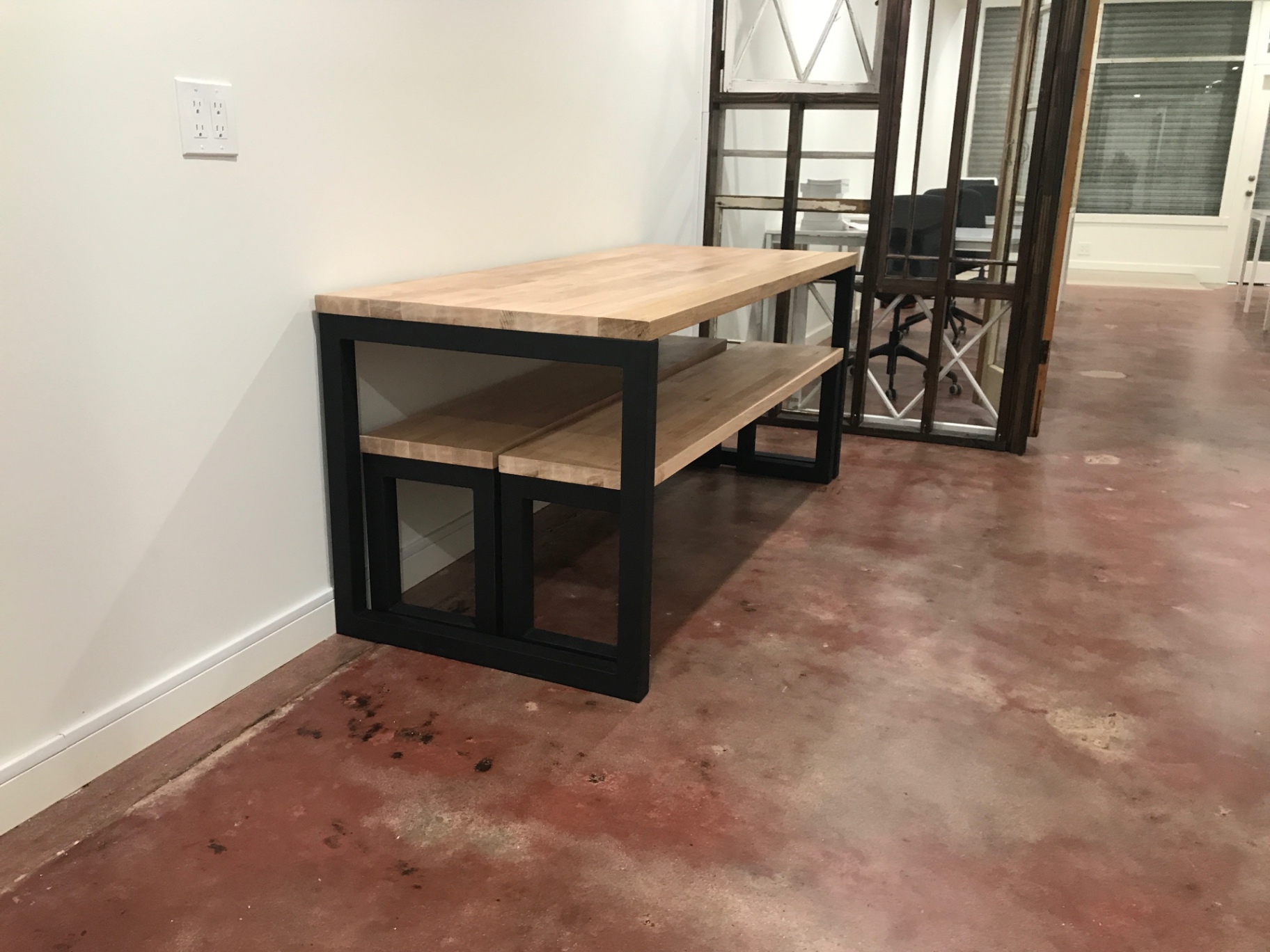 Two-Tier Entry Table — Floating lower shelf · welded steel apron